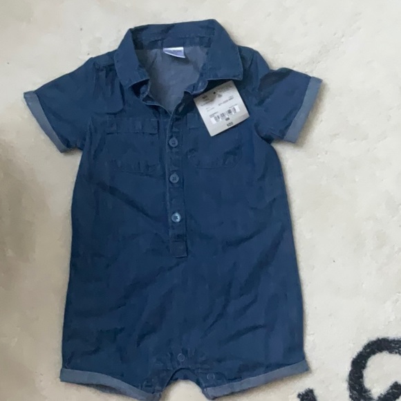 Okie Dokie denim one piece with snap fasten in the middle of the. 9m - Picture 4 of 7